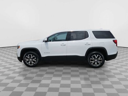 Certified 2023 GMC Acadia SLE w/ LPO, Floor Liner Package FWD image 5