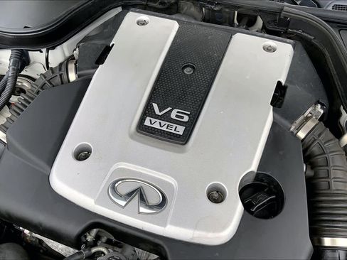 Used 2013 INFINITI G37 Convertible w/ Premium Pkg RWD image 33