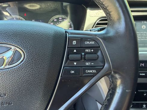 Used 2017 Hyundai Sonata Sport w/ Value Edition Package 02 FWD image 27