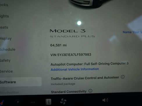 Used 2020 Tesla Model 3 Standard Range Plus RWD image 11