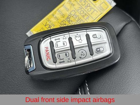 New 2027 Chrysler Pacifica Select FWD image 30