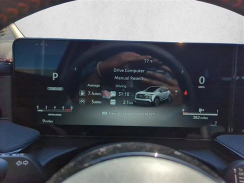 New 2026 Nissan Kicks SR image 10