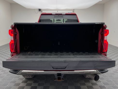 Used 2022 Chevrolet Silverado 3500 LTZ w/ LTZ Convenience Package AWD/4WD image 11