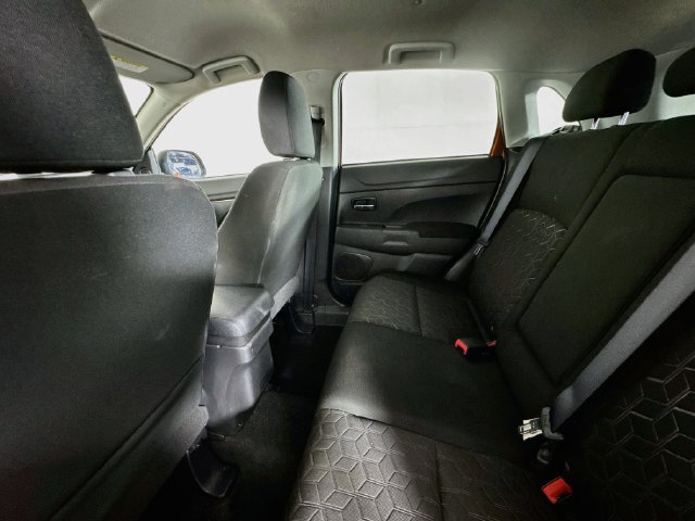 Used 2024 Mitsubishi Outlander Sport LE AWD/4WD image 21
