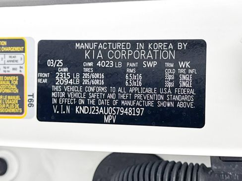 Used 2025 Kia Soul LX FWD image 37