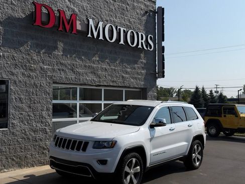 Used 2015 Jeep Grand Cherokee Limited AWD/4WD image 2