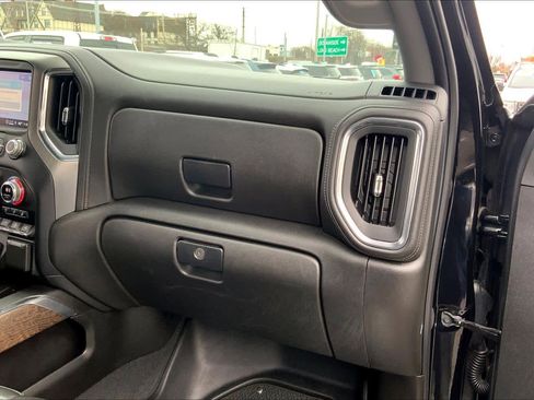 Used 2021 GMC Sierra 2500 Denali w/ Denali Black Diamond Edition image 17