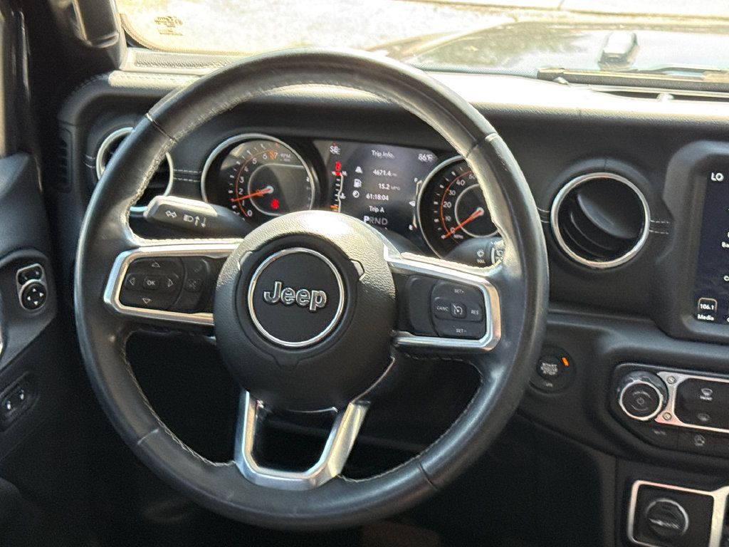 Used 2020 Jeep Gladiator Overland w/ Popular Equipment Package AWD/4WD image 12