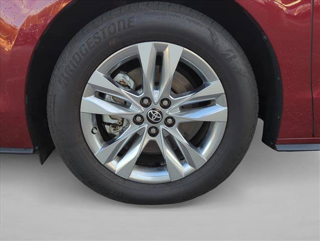 Certified 2022 Toyota Sienna Limited AWD/4WD image 9