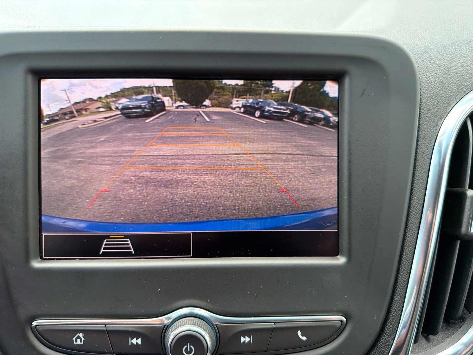 Used 2024 Chevrolet Equinox LS w/ LS Convenience Package FWD image 20