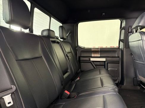 Certified 2022 Ford F250 Lariat w/ Lariat Ultimate Package AWD/4WD image 18