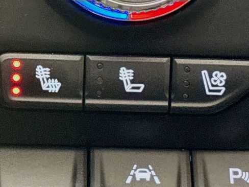 Used 2021 GMC Sierra 1500 Denali w/ Driver Alert Package II image 24