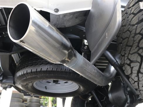 Used 2003 Ford F250 XLT image 15