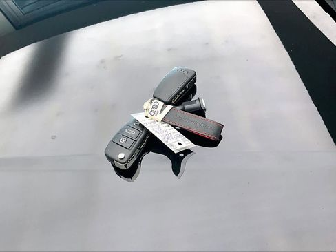 Used 2023 Audi Q3 2.0T Premium w/ Convenience Package image 14