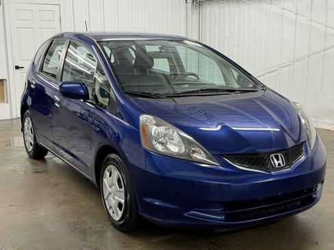 Used 2013 Honda Fit image 1
