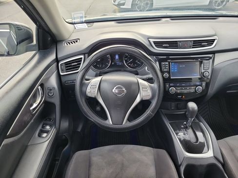 Used 2016 Nissan Rogue AWD image 13