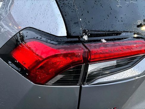 New 2025 Toyota RAV4 SE image 14