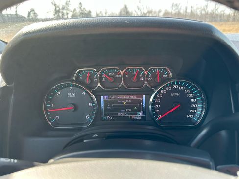 Used 2017 Chevrolet Tahoe LS w/ All-Season Package image 19