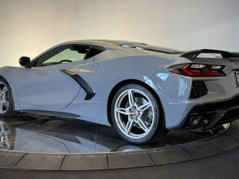 Used 2024 Chevrolet Corvette Stingray Premium Cpe w/ Z51 Performance Package RWD image 24