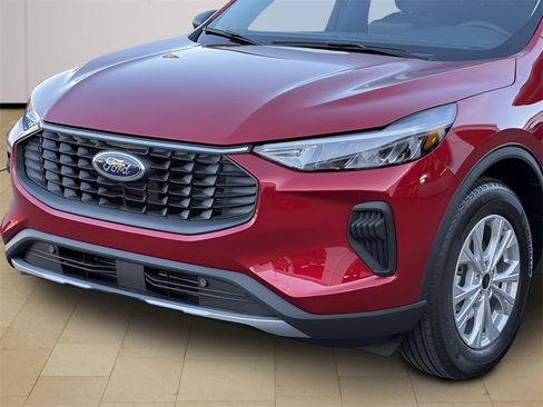 New 2026 Ford Escape Active w/ Cold Weather Package image 30