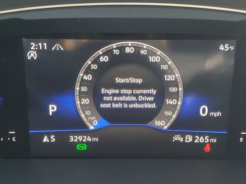 Used 2022 Volkswagen Tiguan SE image 16