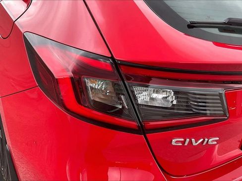 Certified 2025 Honda Civic Sport image 22