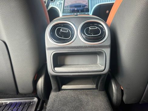 Used 2024 Mercedes-Benz C 300 Sedan image 36