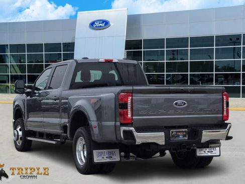 New 2026 Ford F350 Lariat w/ FX4 Off-Road Package AWD/4WD image 4