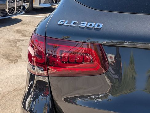 Used 2022 Mercedes-Benz GLC 300 image 24