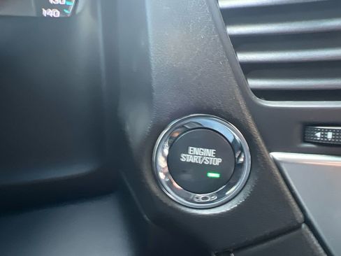 Used 2017 Chevrolet Tahoe Premier AWD/4WD image 29
