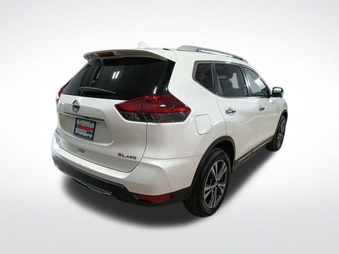 Used 2018 Nissan Rogue SL image 5