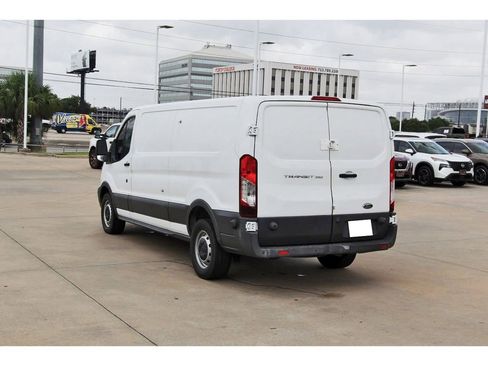 Used 2017 Ford Transit 350 148 Low Roof RWD image 4