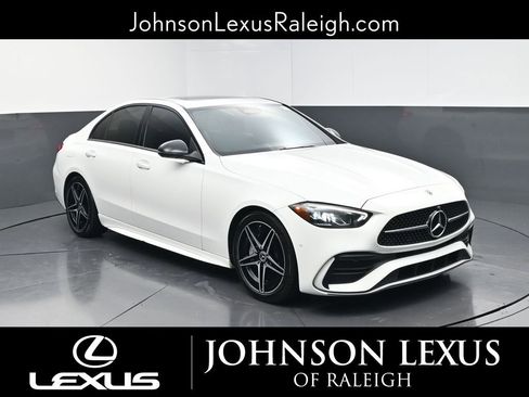 Used 2022 Mercedes-Benz C 300 4MATIC Sedan image 3