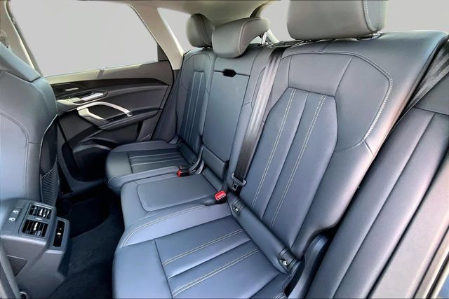 New 2026 Audi Q5 Premium Plus AWD/4WD image 27