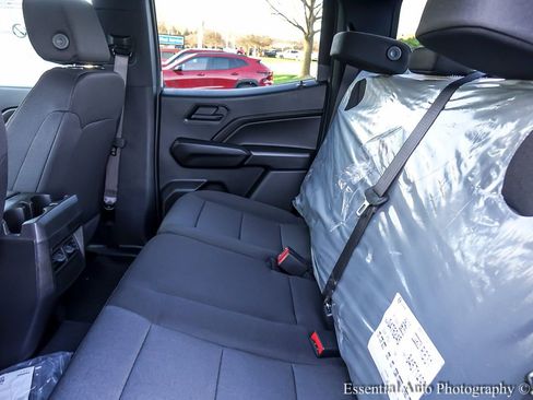 New 2026 Chevrolet Colorado Trail Boss AWD/4WD image 11