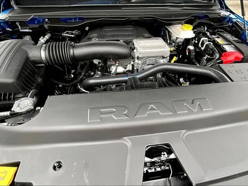 New 2026 RAM 1500 Laramie w/ Night Edition AWD/4WD image 11