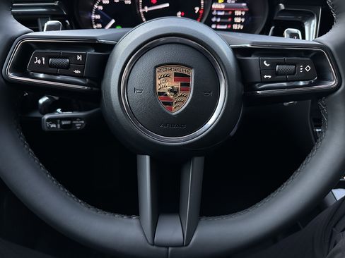 New 2026 Porsche Macan AWD/4WD image 24