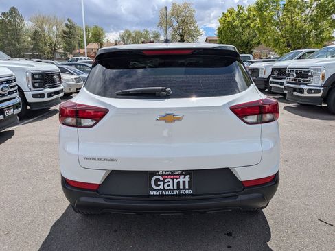 Used 2023 Chevrolet TrailBlazer LS image 5