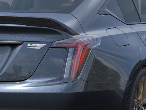 New 2026 Cadillac CT5 V Blackwing w/ Carbon Fiber 2 Package RWD image 11