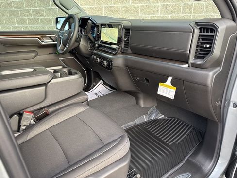 New 2026 Chevrolet Silverado 1500 LT image 38