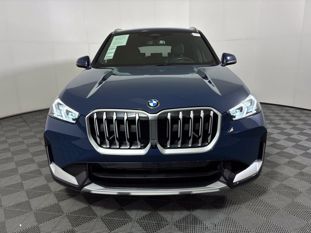 Certified 2026 BMW X1 xDrive28i w/ Technology Package AWD/4WD image 3