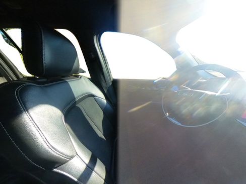 Used 2023 Jeep Grand Cherokee Altitude image 63