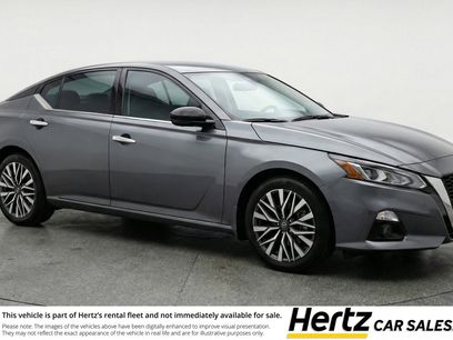 Used 2025 Nissan Altima 2.5 SV
