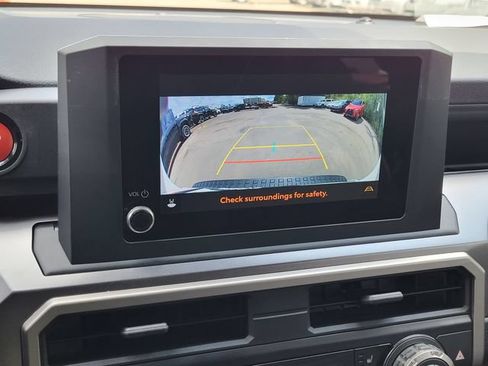 Used 2025 Toyota 4Runner TRD Off-Road AWD/4WD image 17