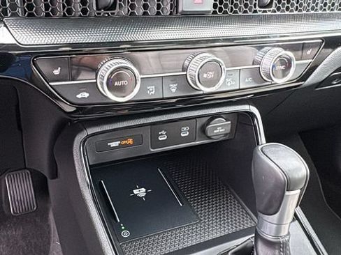 Used 2026 Honda CR-V EX-L image 18