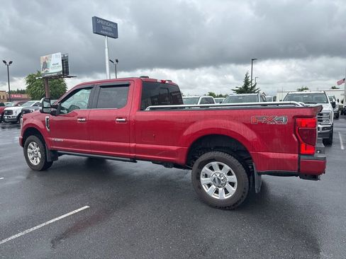 Used 2022 Ford F350 Platinum AWD/4WD image 3