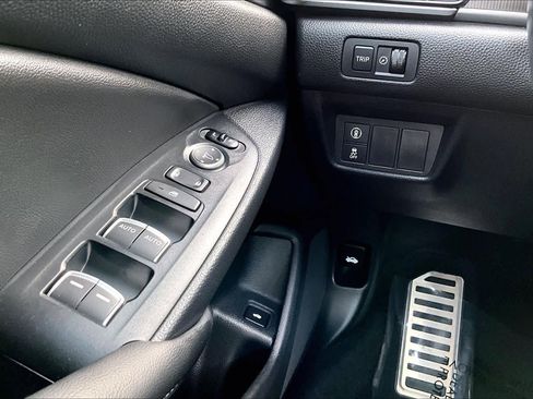 Used 2022 Honda Accord Sport image 31