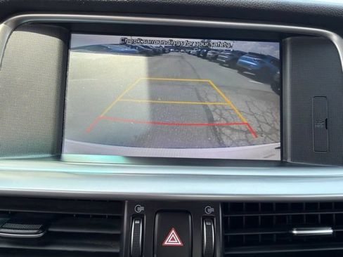 Used 2020 Kia Optima Premium FWD image 20
