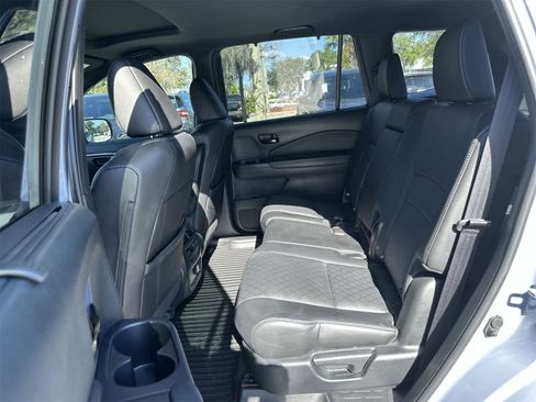 Used 2023 Honda Passport Elite image 18