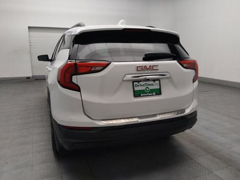 Used 2019 GMC Terrain SLE w/ Driver Convenience Package FWD image 6